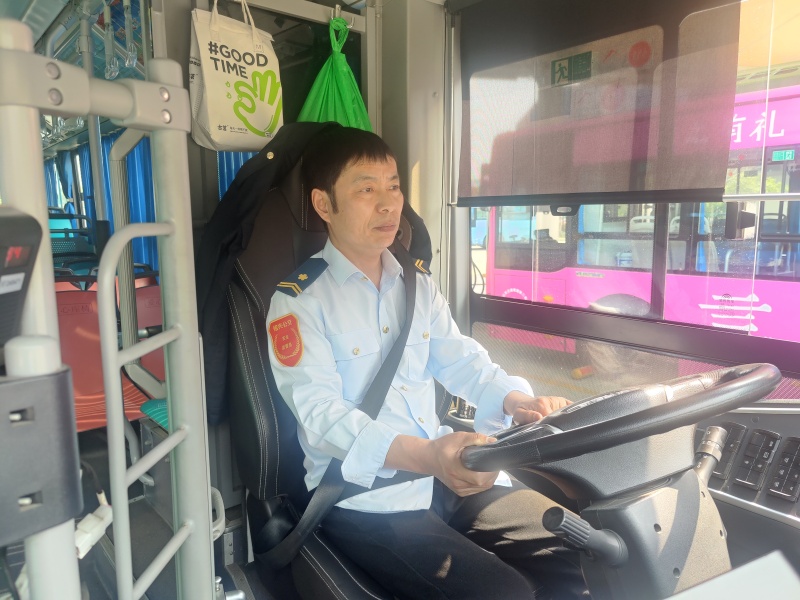 1742974420115554.jpg 冯堂松.jpg