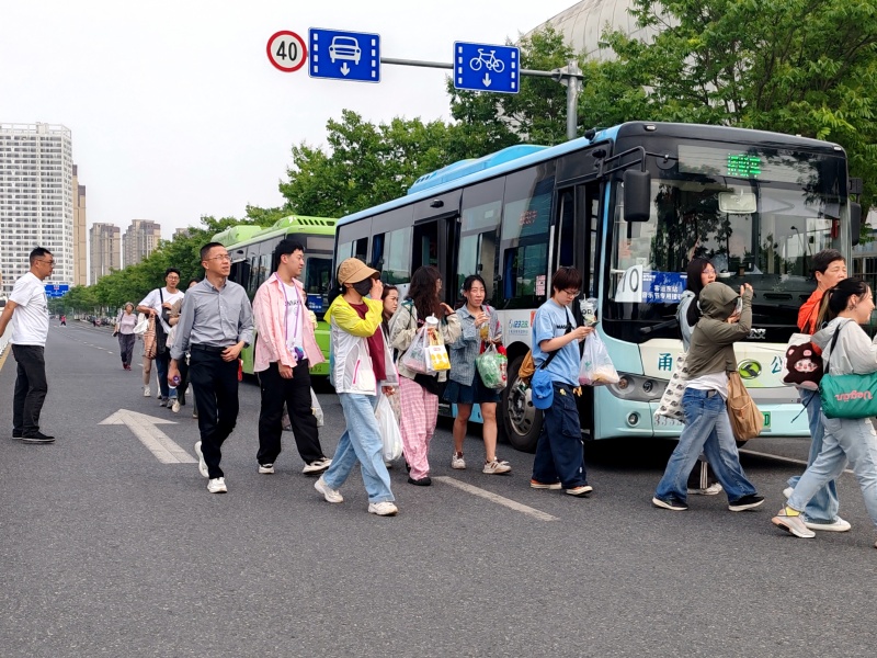 1746520666548235.jpg 2-上虞音乐节 (2).jpg