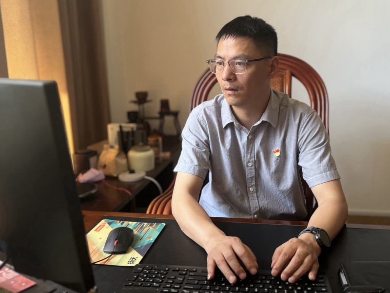 1759973479834705.jpg 运营管理部.JPG